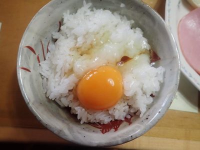 安曇野の卵の駅の卵でＴＫＧ・・・この卵一個１３０円!(^^)!